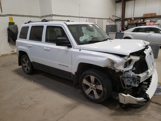 1C4NJRAB5HD136085 - 2017 JEEP PATRIOT WHITE photo 4