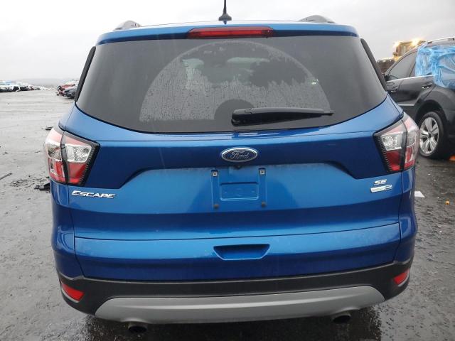 1FMCU9GD1JUA06605 - 2018 FORD ESCAPE SE BLUE photo 6