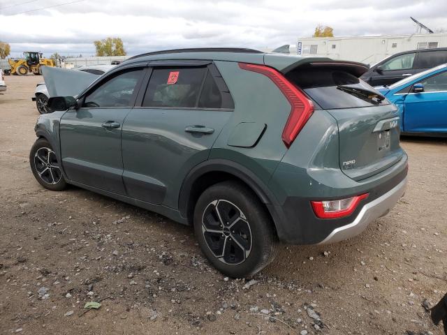 KNDCR3LE0P5070865 - 2023 KIA NIRO EX GREEN photo 2