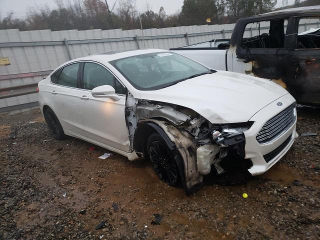 3FA6P0H99ER206052 - 2014 FORD FUSION SE WHITE photo 4