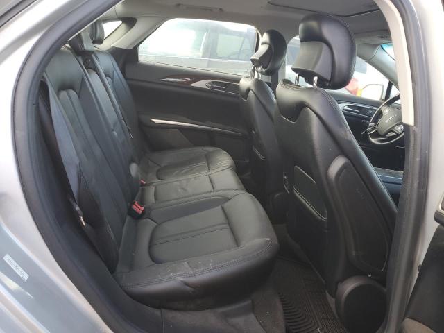 3LN6L2J95GR617653 - 2016 LINCOLN MKZ SILVER photo 10