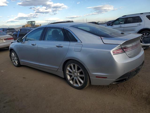 3LN6L2J95GR617653 - 2016 LINCOLN MKZ SILVER photo 2