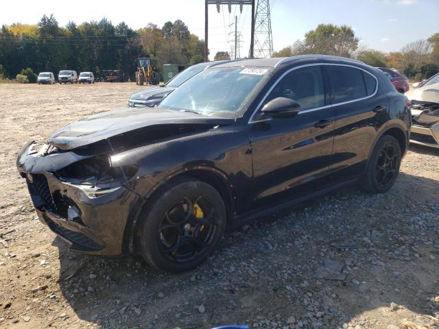 ZASFAKBN5J7C28538 - 2018 ALFA ROMEO STELVIO TI BLACK photo 1
