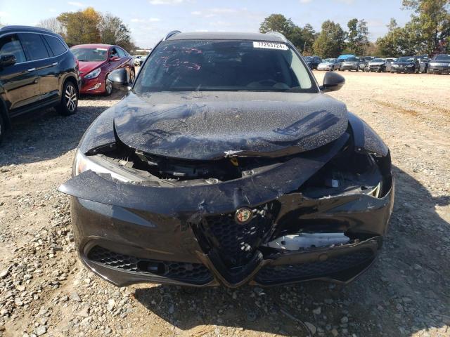 ZASFAKBN5J7C28538 - 2018 ALFA ROMEO STELVIO TI BLACK photo 5