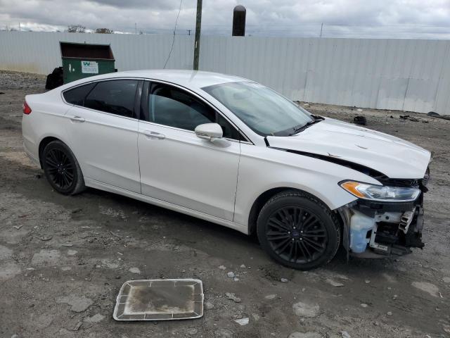 3FA6P0HD7ER120503 - 2014 FORD FUSION SE WHITE photo 4