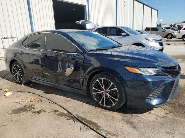 4T1B11HK4KU704114 - 2019 TOYOTA CAMRY L BLUE photo 4