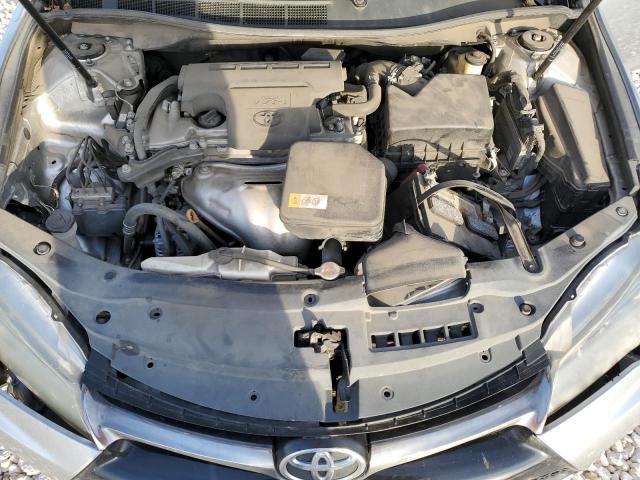 4T1BF1FK4HU453849 - 2017 TOYOTA CAMRY LE SILVER photo 11