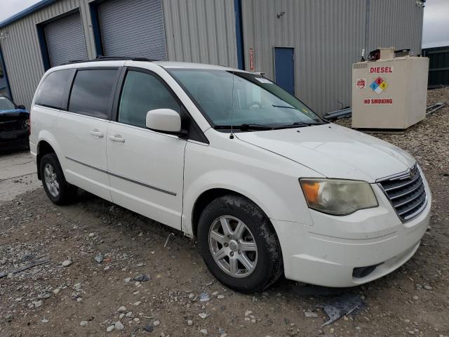 2A4RR5DX6AR394073 - 2010 CHRYSLER TOWN & COU TOURING WHITE photo 4