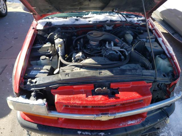 1GNCT18W1XK195017 - 1999 CHEVROLET BLAZER RED photo 12