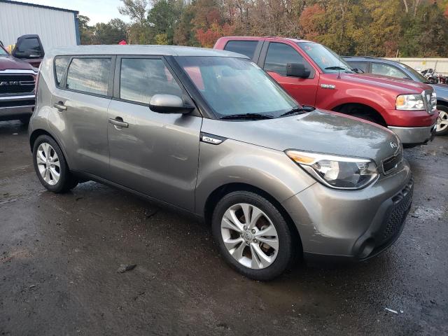 KNDJP3A59F7155657 - 2015 KIA SOUL + GRAY photo 4