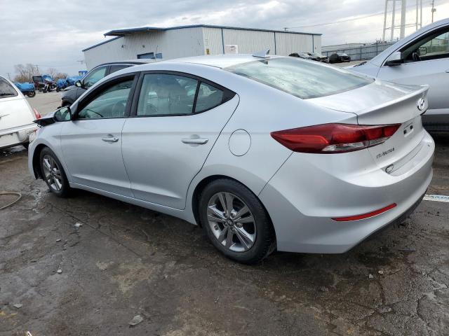 KMHD84LF6HU381063 - 2017 HYUNDAI ELANTRA SE SILVER photo 2