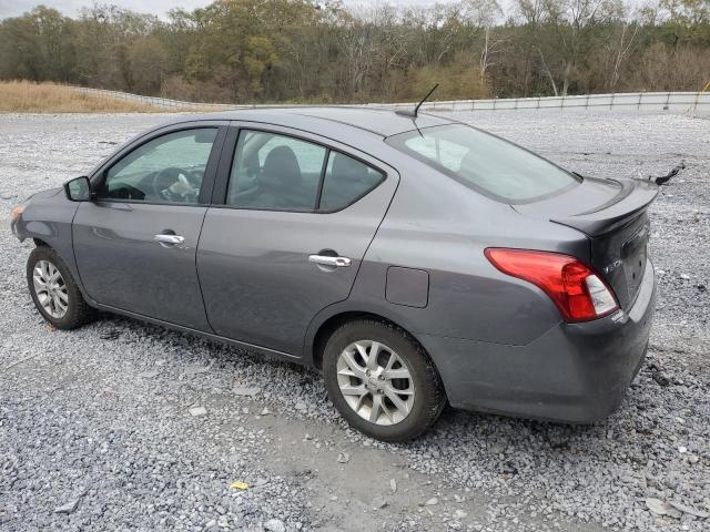 3N1CN7AP9JL852440 - 2018 NISSAN VERSA S GRAY photo 2