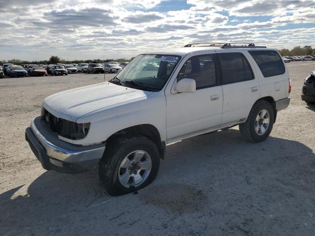 2001 TOYOTA 4RUNNER SR5, 