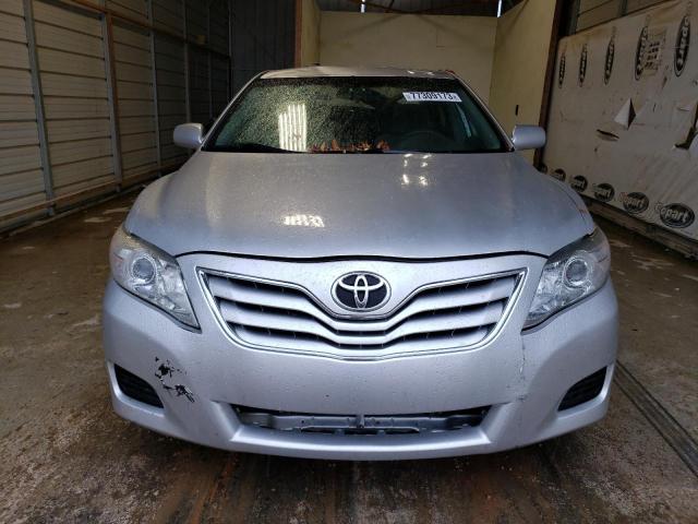 4T1BF3EK1BU697804 - 2011 TOYOTA CAMRY BASE SILVER photo 5