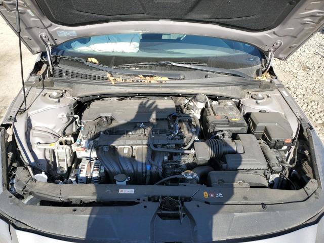 KMHLS4AG1NU307716 - 2022 HYUNDAI ELANTRA SEL SILVER photo 11