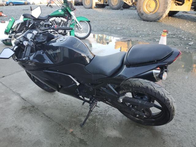 JKAEXMJ15CDAB2828 - 2012 KAWASAKI EX250 J BLACK photo 3