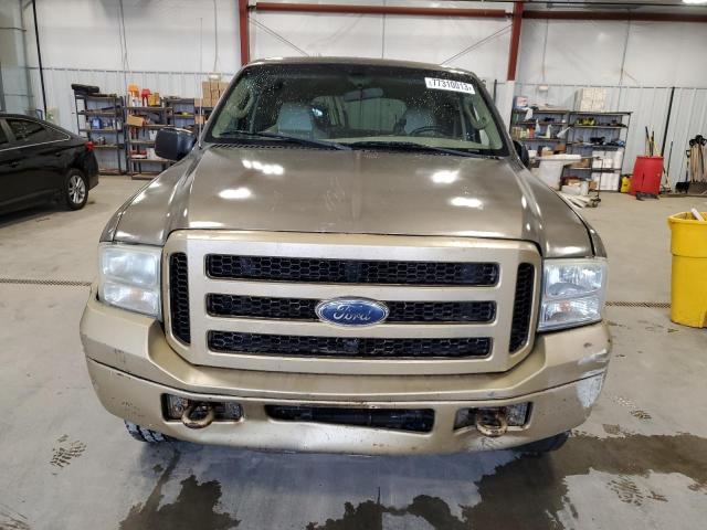 1FMNU43S65EB45659 - 2005 FORD EXCURSION LIMITED TAN photo 5