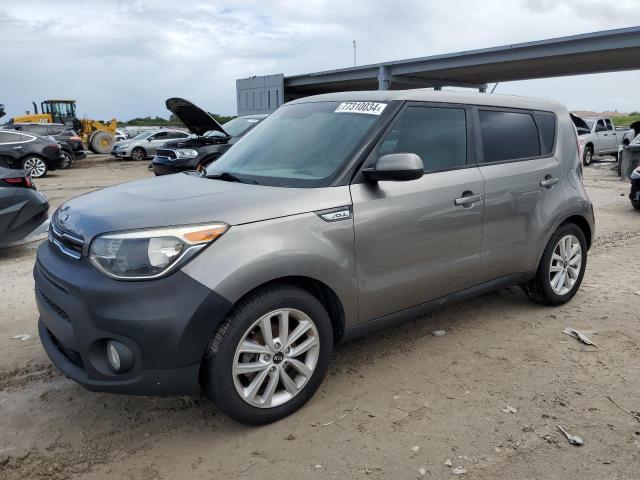 KNDJP3A55H7429262 - 2017 KIA SOUL + GREEN photo 1