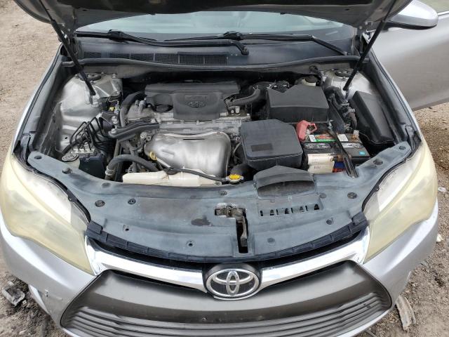 4T1BF1FK5FU931144 - 2015 TOYOTA CAMRY LE SILVER photo 11
