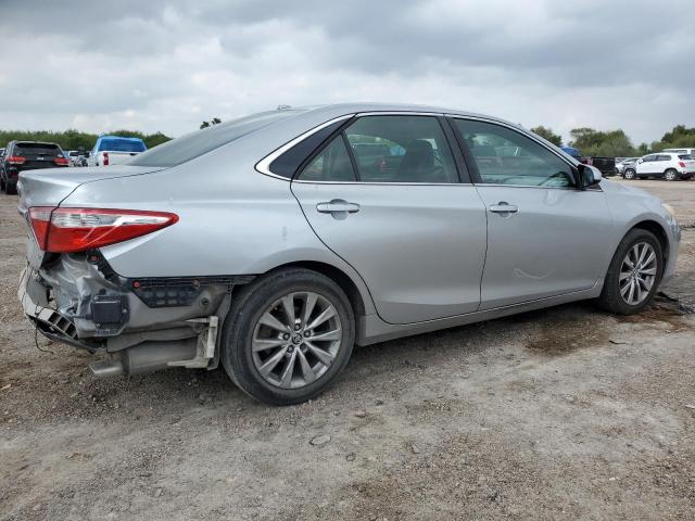 4T1BF1FK5FU931144 - 2015 TOYOTA CAMRY LE SILVER photo 3