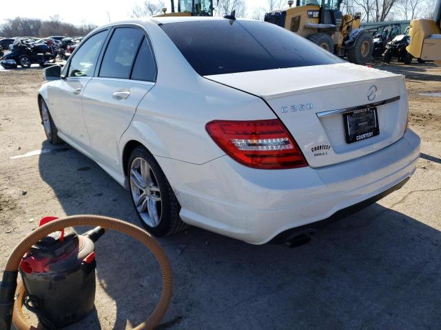 WDDGF4HB9CR211911 - 2012 MERCEDES-BENZ C 250 WHITE photo 2