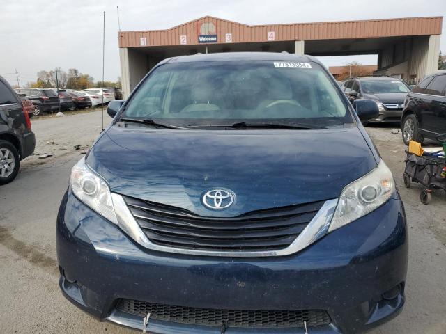 5TDKK3DC8BS167215 - 2011 TOYOTA SIENNA LE BLUE photo 5