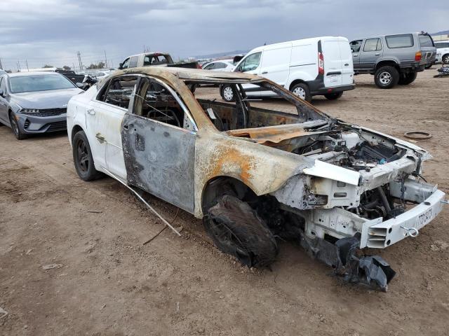 1G1ZC5EB7AF213878 - 2010 CHEVROLET MALIBU 1LT WHITE photo 4