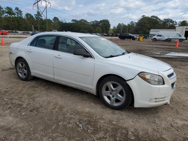 1G1ZB5E16BF161204 - 2011 CHEVROLET MALIBU LS WHITE photo 4