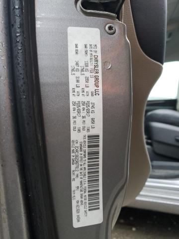 2C4RC1BG2DR677612 - 2013 CHRYSLER TOWN & COU TOURING ვერცხლისფერი ფოტო 13