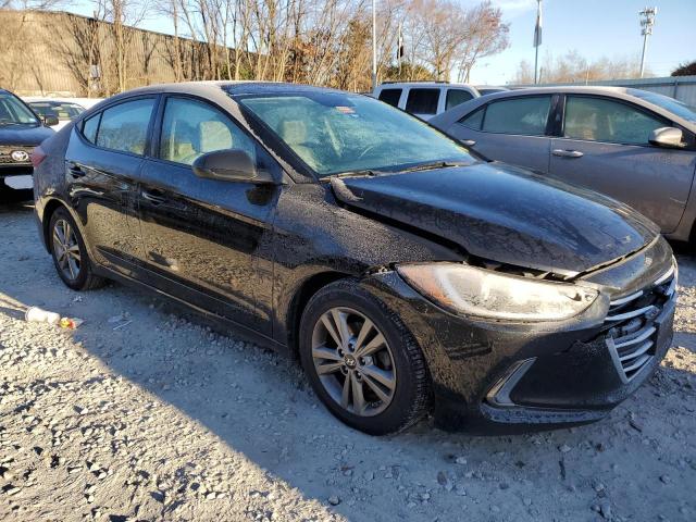 5NPD84LF8HH064383 - 2017 HYUNDAI ELANTRA SE BLACK photo 4