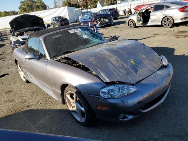 JM1NB353720229413 - 2002 MAZDA MX-5 MIATA BASE SILVER photo 4