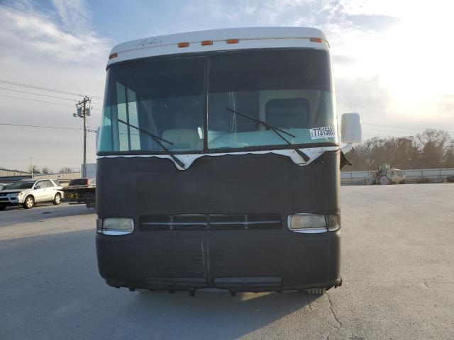 1FCNF53S610A13044 - 2001 FORD F550 SUPER DUTY STRIPPED CHASSIS WHITE photo 9