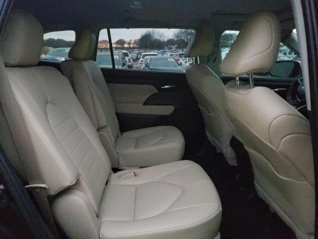 5TDGZRAH9NS555918 - 2022 TOYOTA HIGHLANDER XLE BLACK photo 10