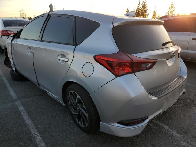 JTNKARJE3GJ506071 - 2016 TOYOTA SCION IM SILVER photo 2