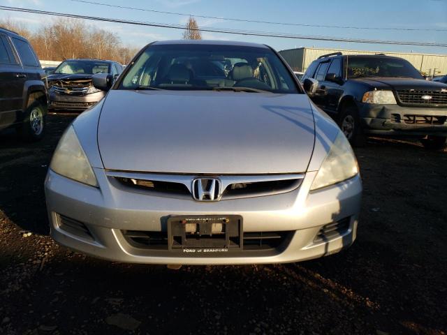 1HGCM56887A199624 - 2007 HONDA ACCORD EX SILVER photo 5