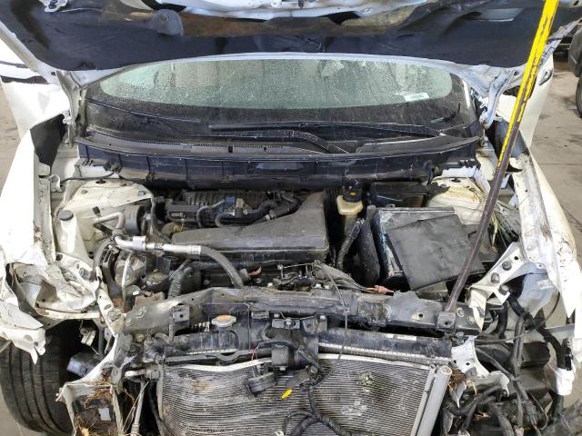 5N1AT2MV8JC774375 - 2018 NISSAN ROGUE S WHITE photo 12