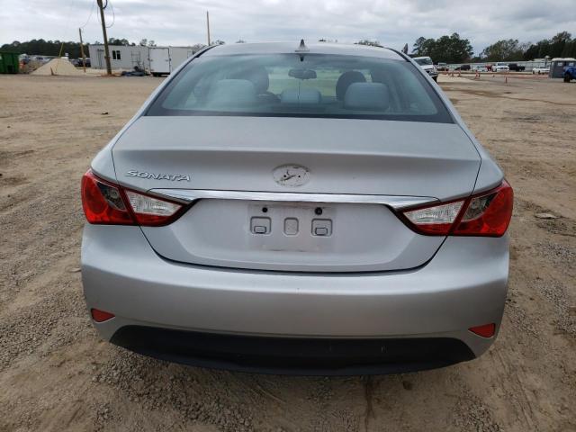 5NPEB4AC8EH910327 - 2014 HYUNDAI SONATA GLS SILVER photo 6