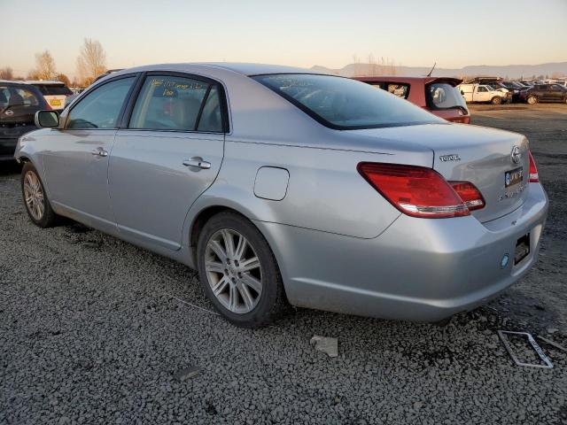 4T1BK36BX6U129230 - 2006 TOYOTA AVALON XL SILVER photo 2