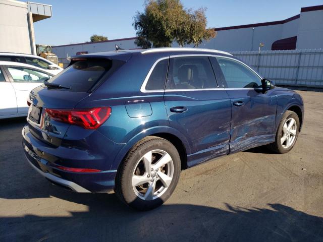 WA1AECF32L1124207 - 2020 AUDI Q3 PREMIUM BLUE photo 3