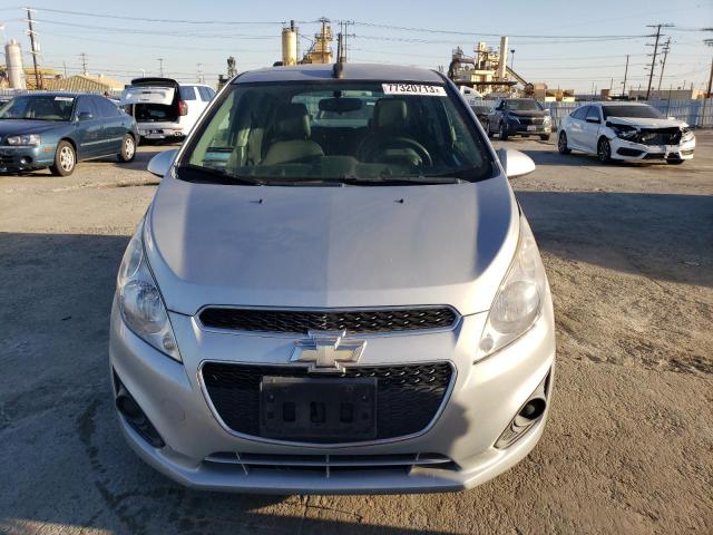 KL8CD6S9XFC719692 - 2015 CHEVROLET SPARK 1LT SILVER photo 5