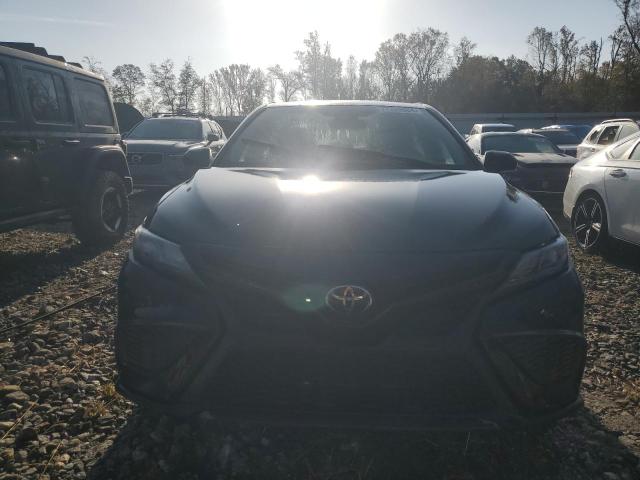 4T1G11AKXRU895791 - 2024 TOYOTA CAMRY SE NIGHT SHADE BLACK photo 5