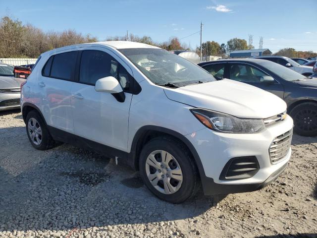 3GNCJKSB5JL223778 - 2018 CHEVROLET TRAX LS WHITE photo 4