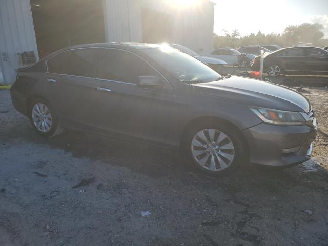 1HGCR2F78DA088929 - 2013 HONDA ACCORD EX GRAY photo 4