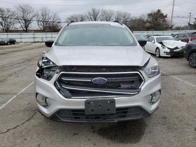 1FMCU0GD9JUD27724 - 2018 FORD ESCAPE SE SILVER photo 5