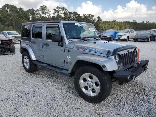 1C4BJWEG6DL638904 - 2013 JEEP WRANGLER U SAHARA SILVER photo 4