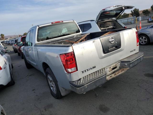 1N6AA06A05N564580 - 2005 NISSAN TITAN XE GRAY photo 2