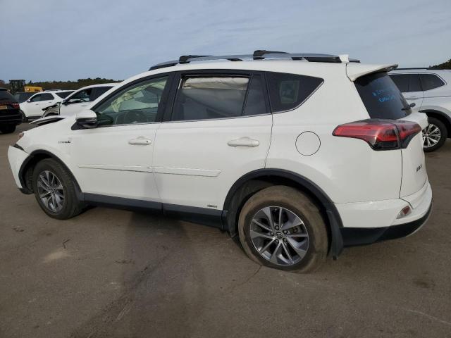 JTMRJREV7JD243991 - 2018 TOYOTA RAV4 HV LE WHITE photo 2