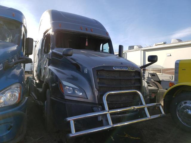 3AKJHHDR9JSJN1579 - 2018 FREIGHTLINER CASCADIA 1 GRAY photo 1