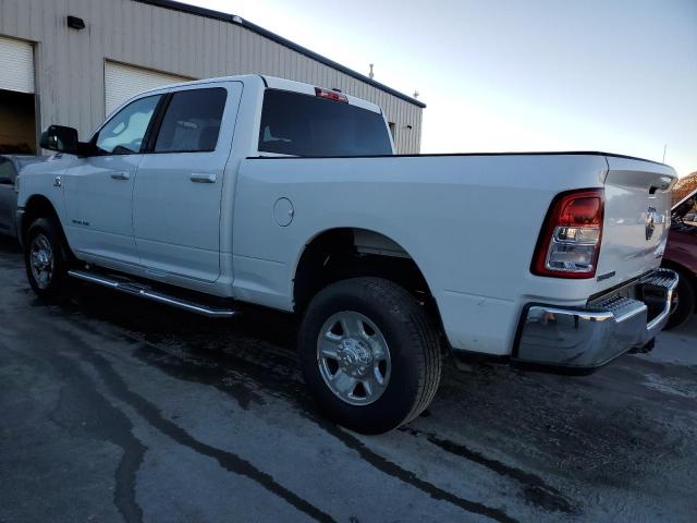 3C6UR5DL9NG178590 - 2022 RAM 2500 BIG HORN/LONE STAR WHITE photo 2