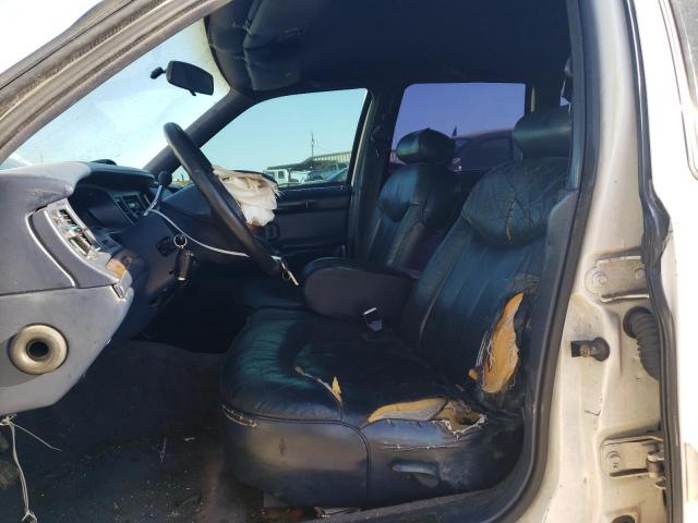 1LNLM81W6TY736607 - 1996 LINCOLN TOWN CAR EXECUTIVE Weiß Foto 7